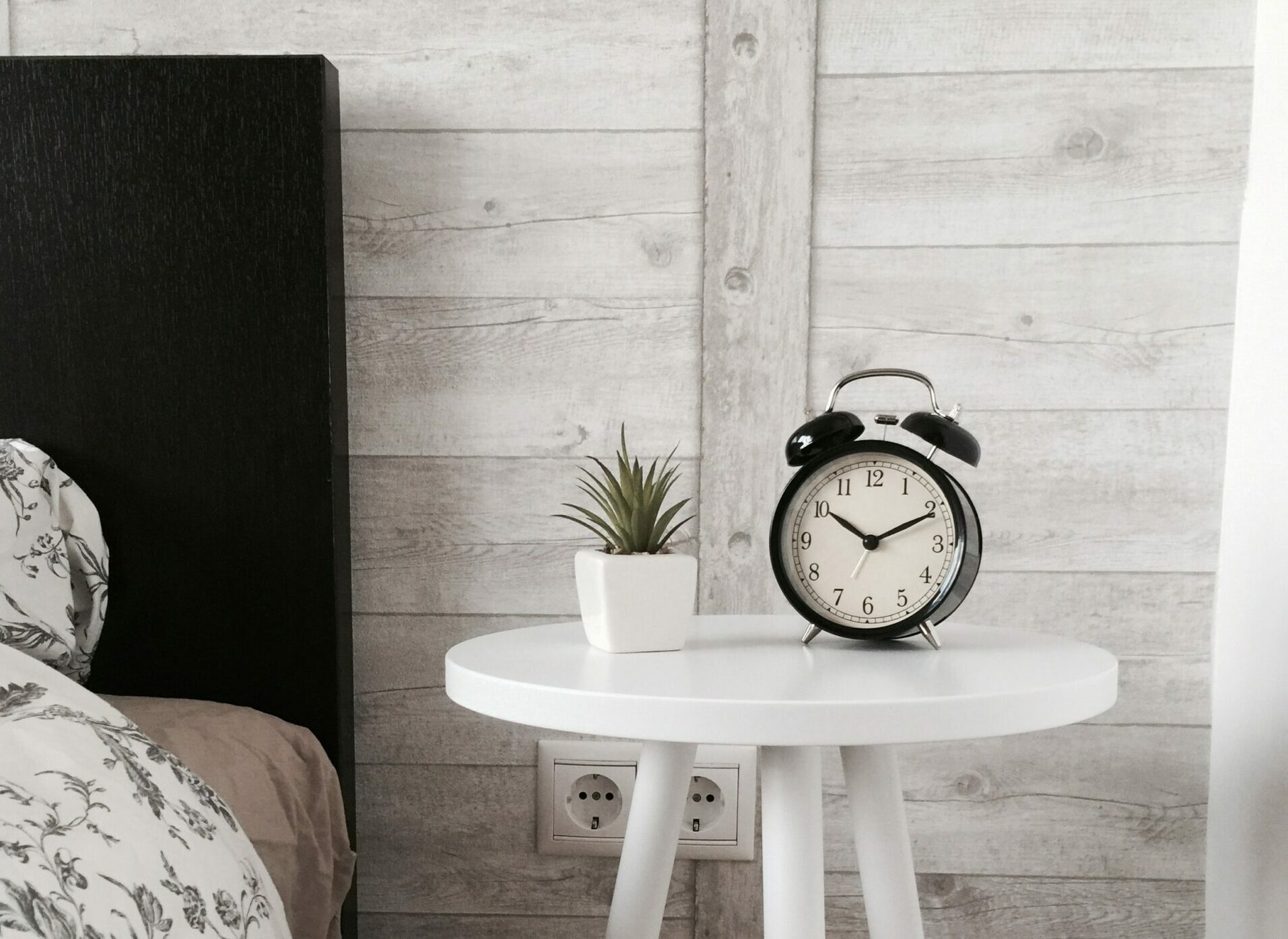 Times Ticking Away: Top 10 Reasons Why You Need to Research Assisted Living Now